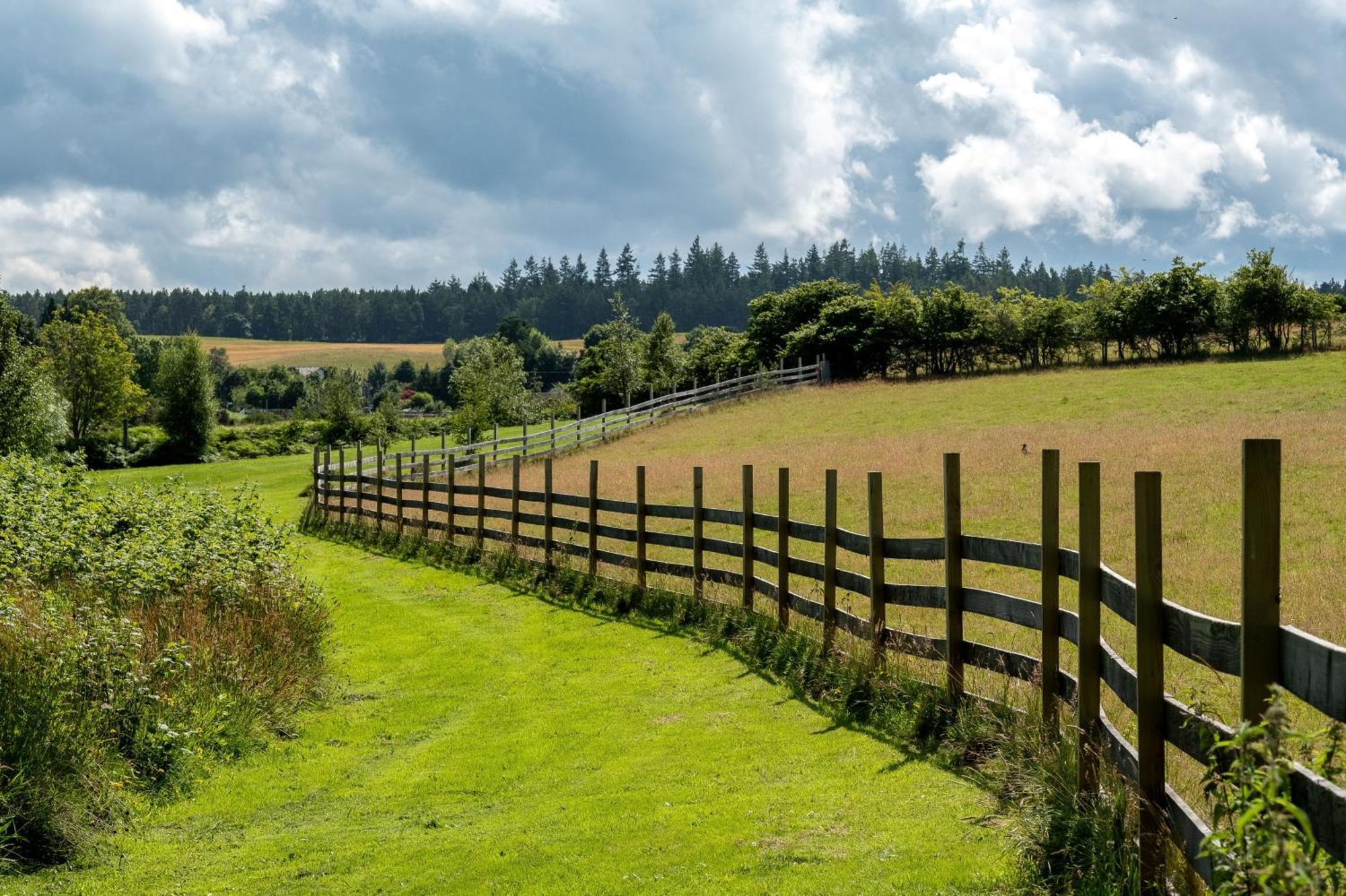 Marcassie Farm Lodges - Blackthorn Studio Forres Exterior foto